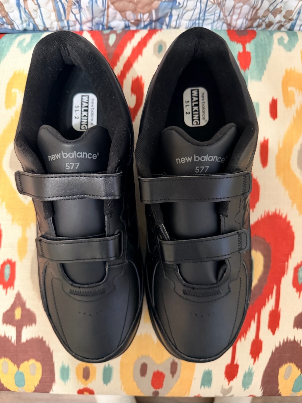 NEW BALANCE 577 MEN’S 11.5 2E WIDE — BLACK — HOOK & LOOP — EXCELLENT CONDITION